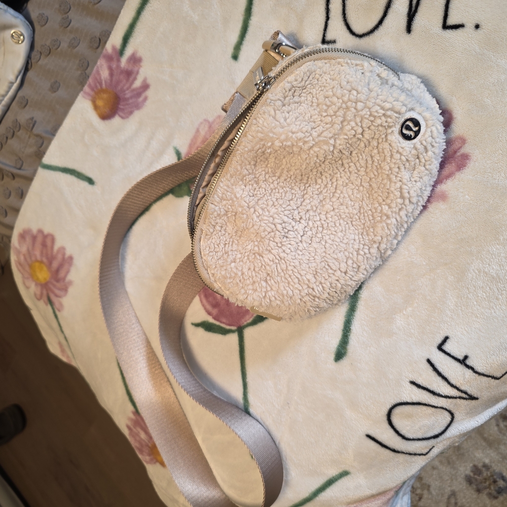 Lululemon Athletica Cream Sherpa Crossbody Bag